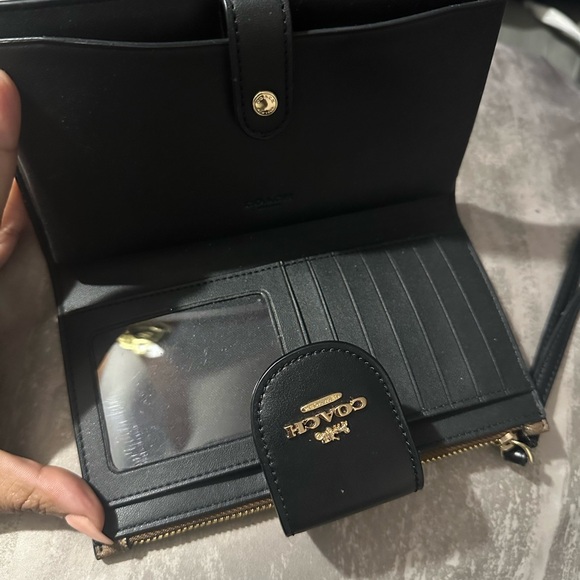 Coach Techy Wallet - Picture 2 of 7